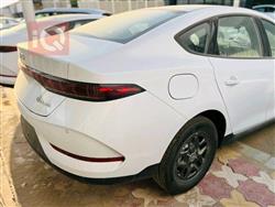 بي واي دي Qin Plus